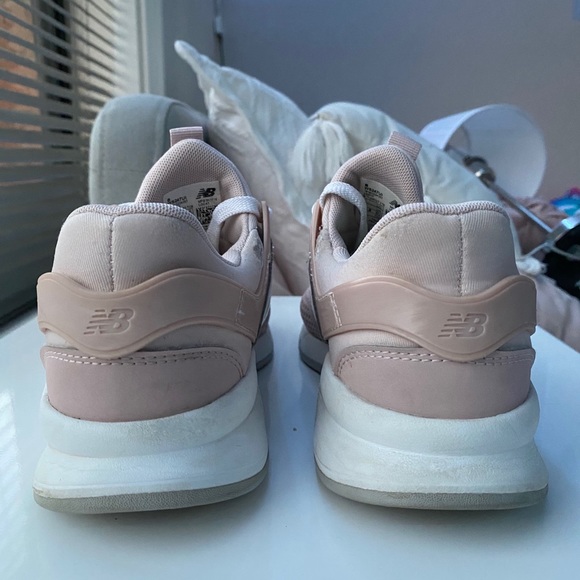 New Balance Shoes - worn only a few times. - Picture 3 of 5